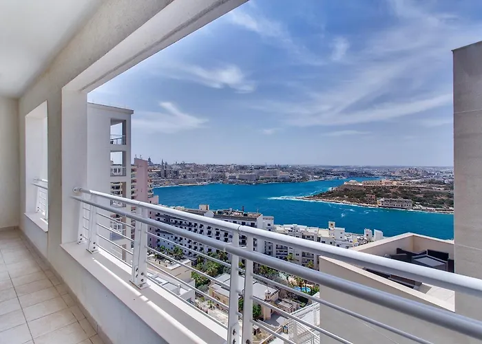 Pure Luxury With Pool Apartman