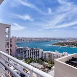 Pure Luxury With Pool Apartment Sliema