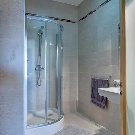 Lejlighed Pure Luxury With Pool