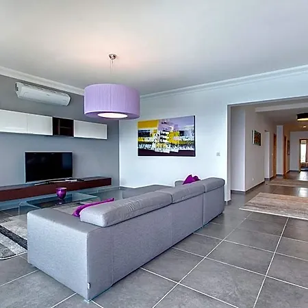 Pure Luxury With Pool * Sliema