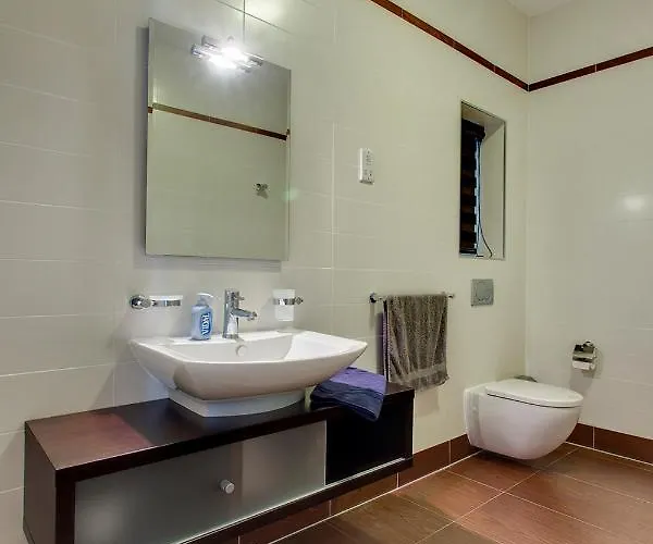 Pure Luxury With Pool