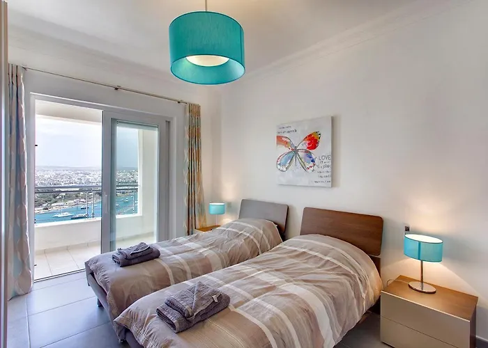 Apartment Pure Luxury With Pool Sliema