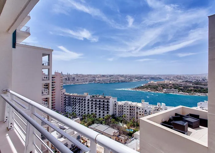 Pure Luxury With Pool Apartment Sliema